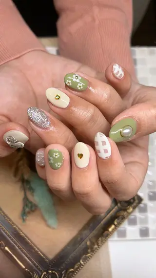 ネイル nailist yuiのネイルデザイン