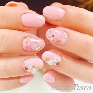 ネイル Private SalonTiaraのネイルデザイン