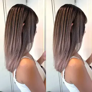 セミロング バレイヤージュ ボブ🌈ナツヤのヘアスタイル