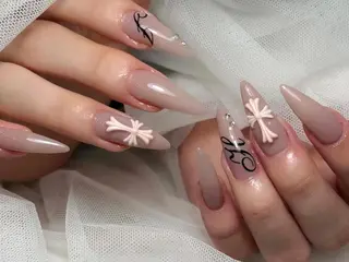 ロング カラー Bling Salonのネイルデザイン