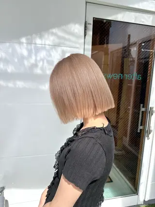 ミディアム 🍀ブリーチ屋さん/ ミルクティー・あずみのヘアスタイル