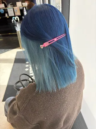 セミロング 山岸 朱里のヘアスタイル