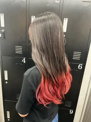 ロング カラー 透明感カラー特化🫧 🦋栗原🦋のヘアスタイル