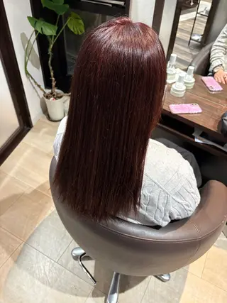 カラー AKIHO 暖色カラーのヘアスタイル