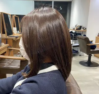 ミディアム カラー 安岡美咲✂︎ 艶カラー/髪質改善のヘアスタイル