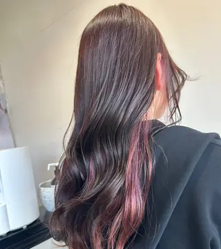 ロング 廣岡 悠愛のヘアスタイル