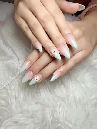 ネイル ＆MEネイルサロン 蒲田店のネイルデザイン