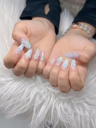 ネイル Lee Nailsのネイルデザイン