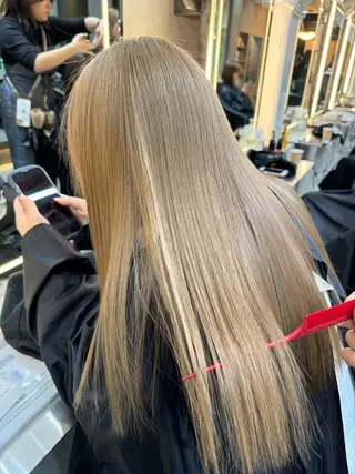 ロング カラー ブリーチ特化 梅田本多翔のヘアスタイル