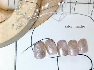 ネイル salon madre Sakiのネイルデザイン