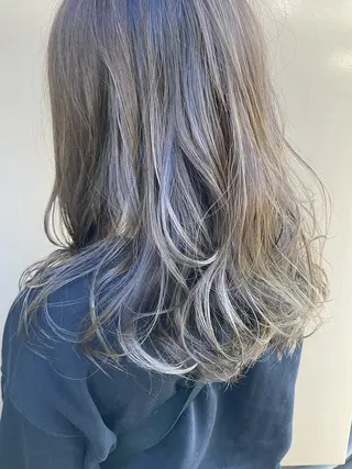 セミロング 宇野 理里晶のヘアスタイル
