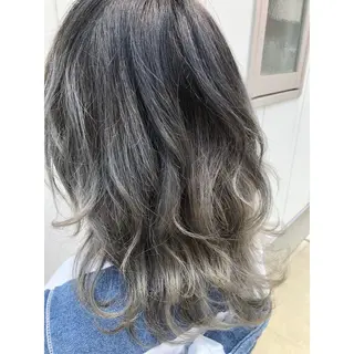 ミディアム カラー パーソナルカラー診断 できます 木曽 主博のヘアスタイル