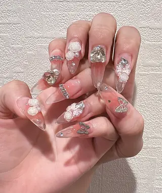ネイル D-BEAUTY Nailsalonのネイルデザイン