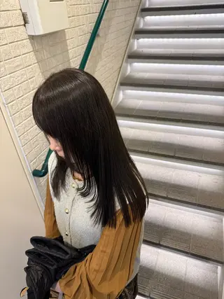 ミディアム Lafith 日隈悠星のヘアスタイル