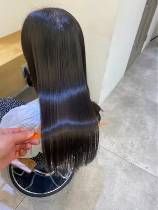 ロング カラー Zina千葉 2nd あい ݁𝜗𝜚.₊のヘアスタイル