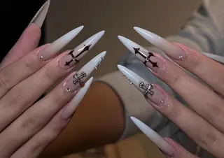 ネイル エリ🫧 nail池袋東口のネイルデザイン