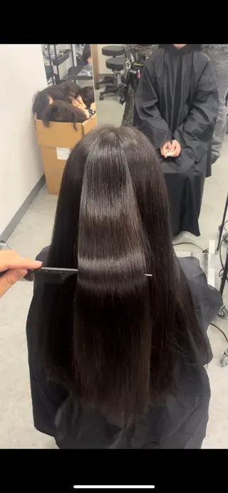 ロング 艶髪ハイトーンカラー 渋谷🎀ririkaのヘアスタイル