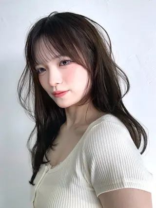 ロング けんけん cachecacheのヘアスタイル