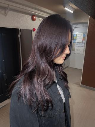 ロング カラー JURI /HUIのヘアスタイル