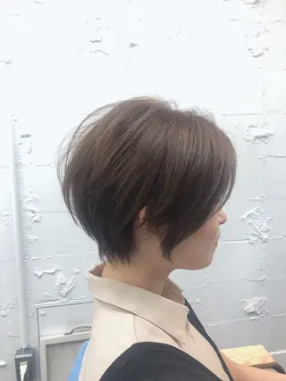ショート カラー 🌻秋山 夏樹🌻のヘアスタイル