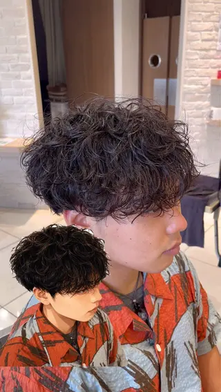パーマ メンズ メンズパーマ特化型 美容師/荒井海音のヘアスタイル
