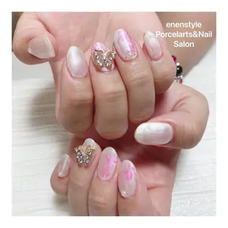 ミディアム ネイル 🐾enen style 🐾のネイルデザイン