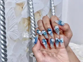 ネイル ✨Nailsalon Vi+✨のネイルデザイン