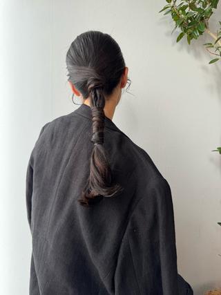 ロング 岸川 恭子のヘアスタイル