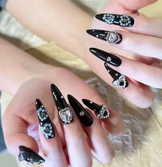 ネイル 🎀 NaNa_nailのネイルデザイン