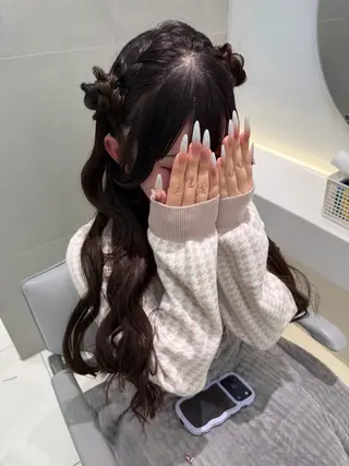 ヘアアレンジ ヘアセット🎀耳つぼ 👂💎MONAMIのヘアスタイル