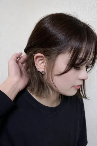 ミディアム カラー iroN 小泉 俊太のヘアスタイル