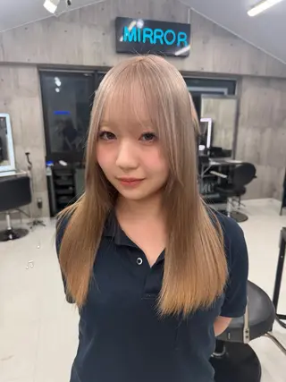 ロング カラー 🫯ゆるふわガーリー 🎨𖥔ׁTOMO♡のヘアスタイル