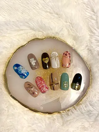 ネイル みか セプトアカデミーのネイルデザイン