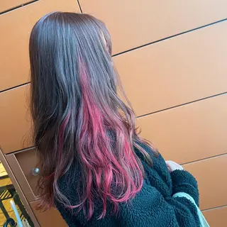 ロング カラー 井手 孔介のヘアスタイル