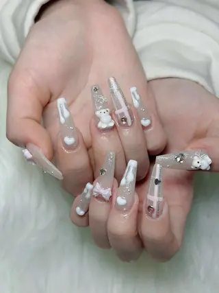 ネイル Lumi Shinokuboのネイルデザイン