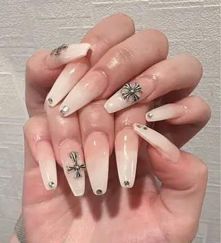 ネイル Luvia Ginzaのネイルデザイン