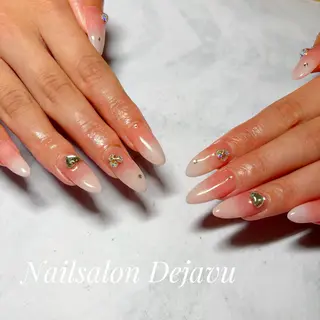 ネイル Nail salon Dejavu 🌿のネイルデザイン