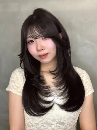 ロング YUI  透明感🌱 グレージュ🌿‬浦和のヘアスタイル