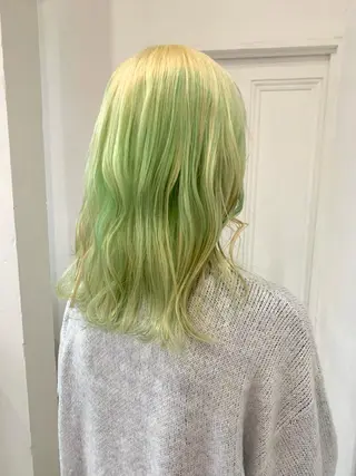 セミロング カラー wakana/ 柔らかベージュカラーのヘアスタイル