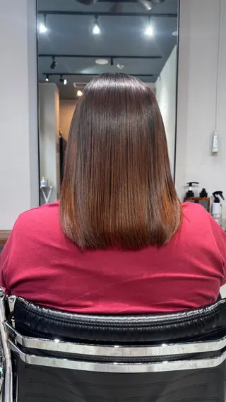ミディアム 海老名駅🫧トレンド カラー🫧橋本小雪のヘアスタイル