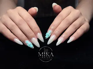 ネイル 🦊Genie🦊 Mika Nailsのネイルデザイン