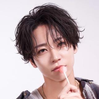 ミディアム パーマ ヘアアレンジ メンズ 柴﨑 悠利 天神 メンズカットのヘアスタイル