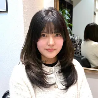 ミディアム レイヤーカット 縮毛矯正 高杉颯汰のヘアスタイル