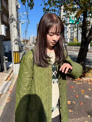 ロング qpulaあいみ 透明感カラーのヘアスタイル