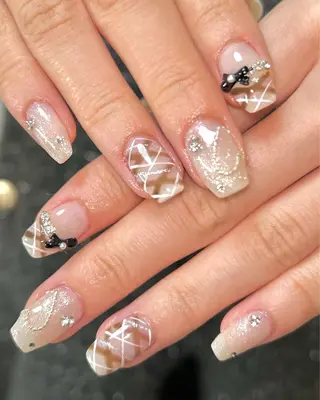 ネイル ten nail salon　かえでのネイルデザイン