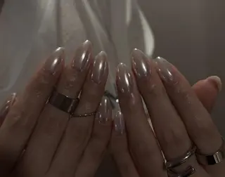 ネイル Pure&Rich Nailのネイルデザイン