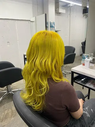 セミロング カラー 🧸艶髪ハイトーン 🍪chan🍯のヘアスタイル