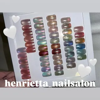 ネイル HENRIETTA NAILSALONのネイルデザイン