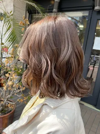 ミディアム カラー AKALA HAIR 西宮店　Juriのヘアスタイル
