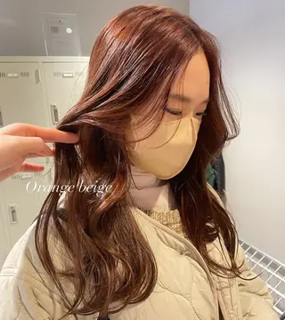 ロング カラー 抜け感レイヤー︴ ニュアンスカラーのヘアスタイル